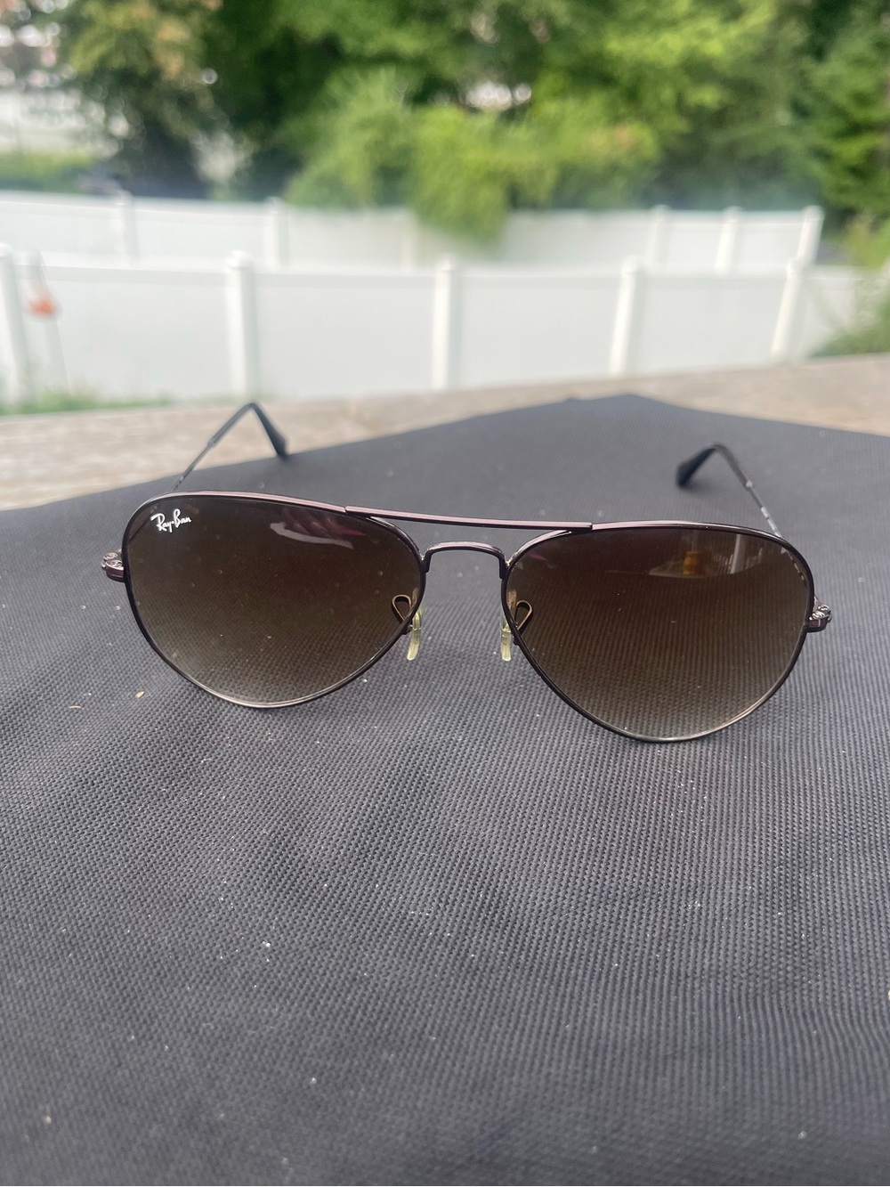 Ray-Ban Aviator Sunglasses with Brown Gradient Lenses and Dark Frame